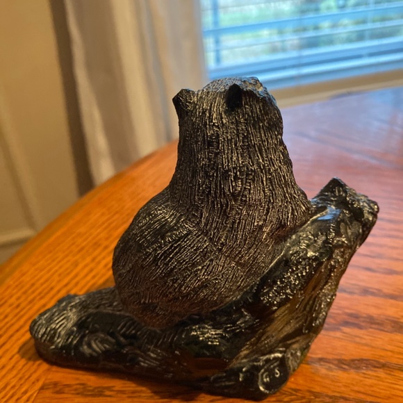 The Aardik Collection Soapstone Squirrel - Picture 4 of 9